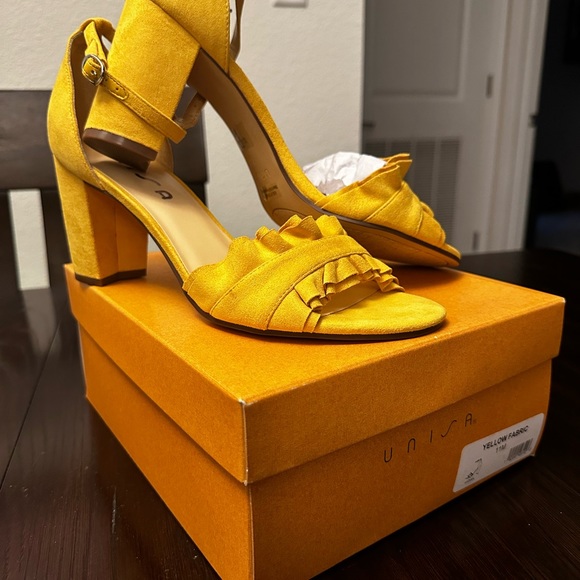 UNISA Sandal - Picture 3 of 6